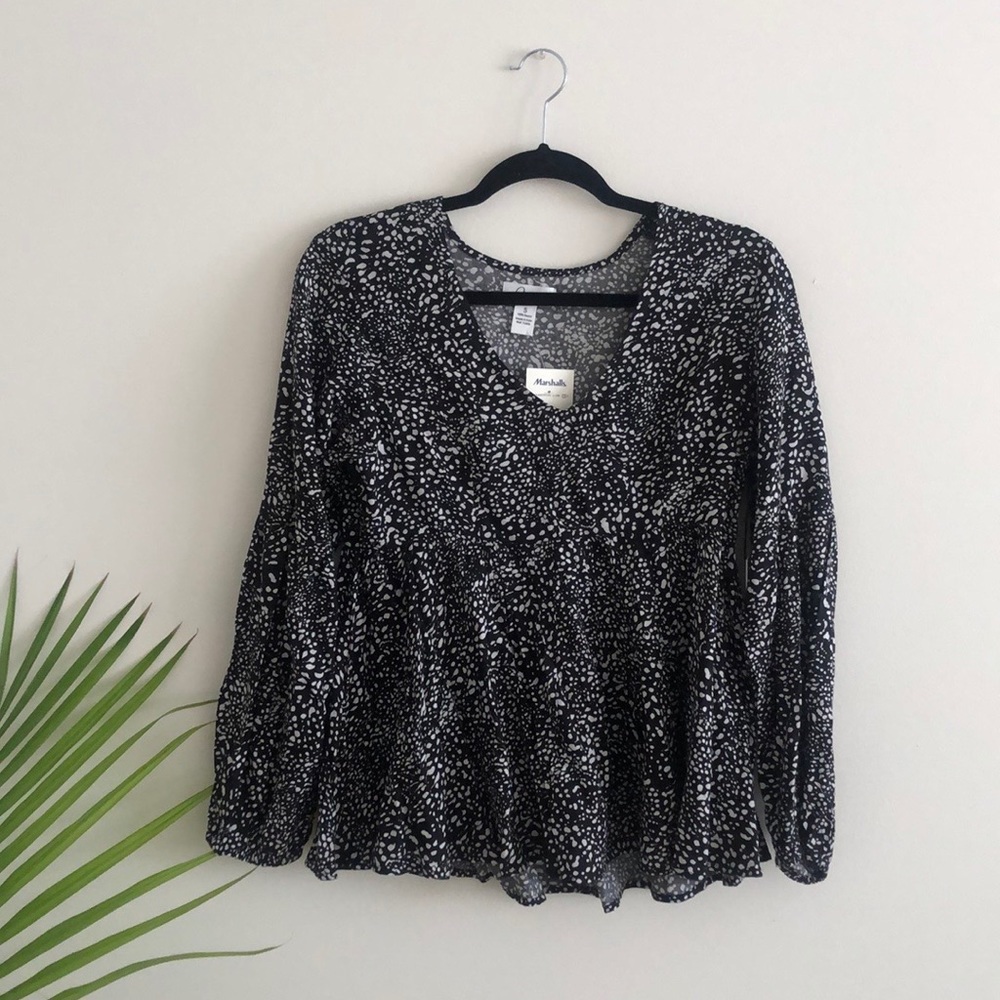 Japna Black Polka Dotted Blouse